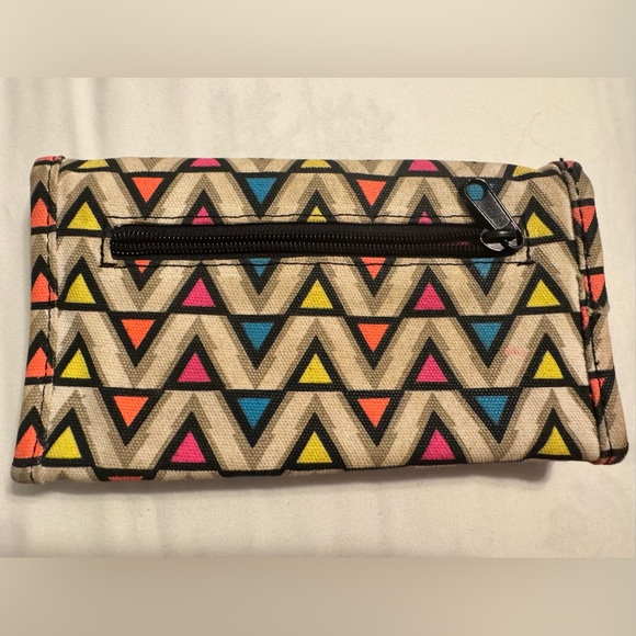KAVU Women’s Big Spender Multi Colored Wallet - Picture 2 of 7